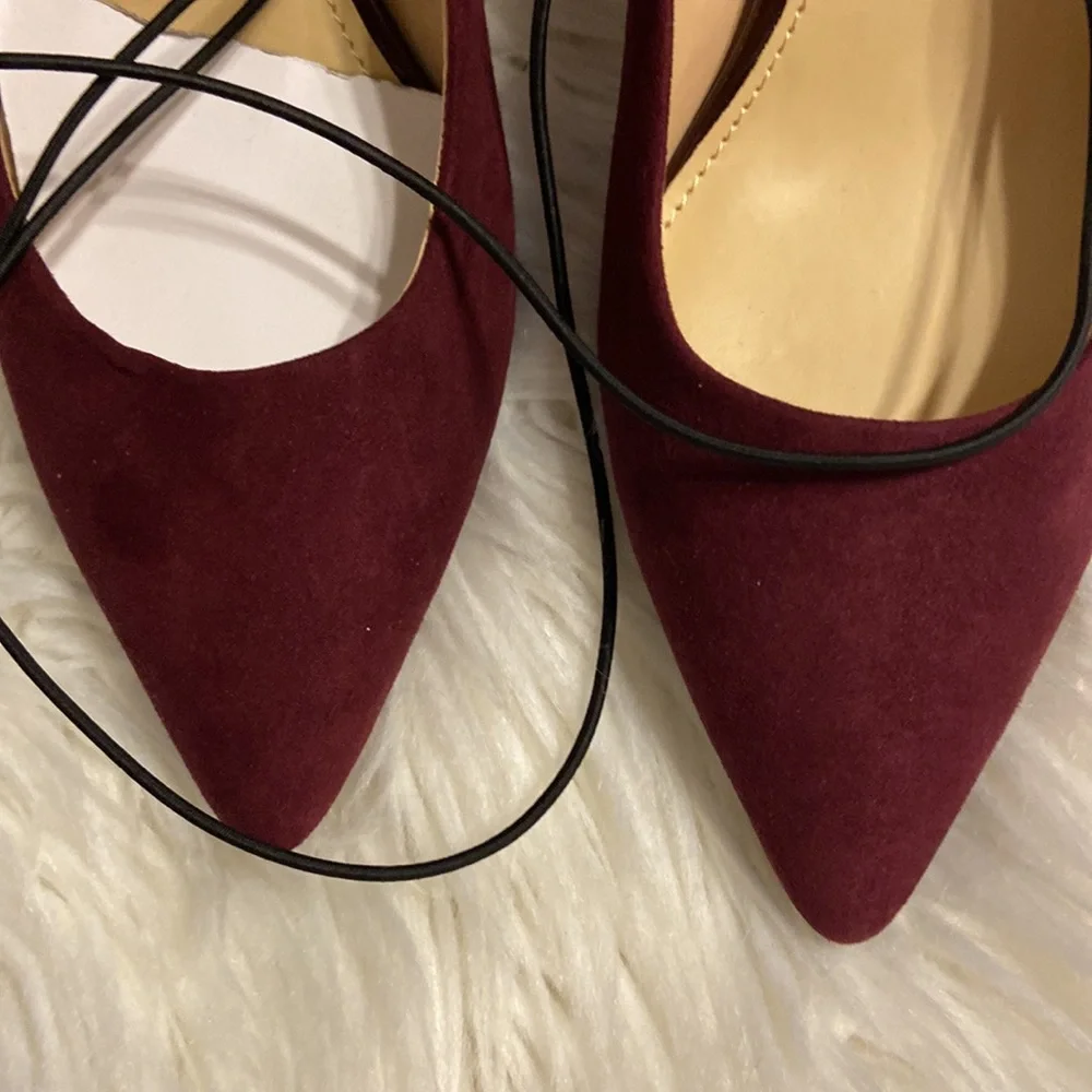 Liz Claiborne very unique women shoes suede and heel 2” size 8M - Picture 3 of 12